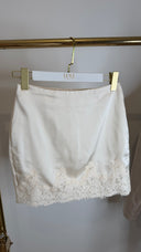 Luci Dantel Detaylı Saten Mini Etek - Krem