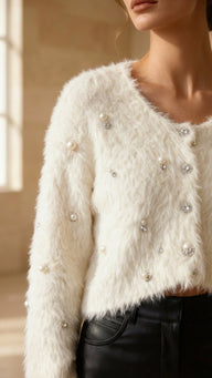 Serba İnci ve Taş Detaylı Peluş Hırka