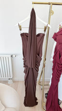 Elara Boyundan Fularlı Korseli Straplez Drape Maxi Gece Elbisesi - Kahverengi