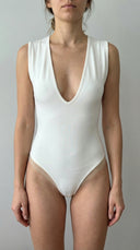 Sorsa V Yaka Çıtçıtlı Beyaz Bodysuit