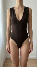 Sorsa V Yaka Çıtçıtlı Kahverengi Bodysuit